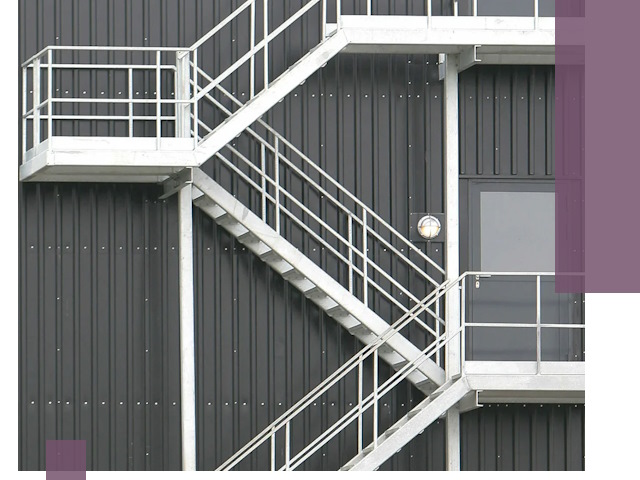 Изготовление и монтаж пожарных лестниц в Белогорске быстро и надежно