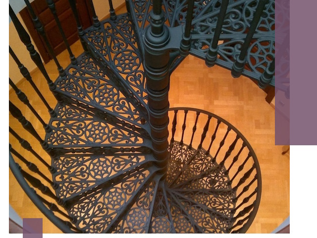 Винтовые лестницы под ключ в Белогорске: производство и монтаж