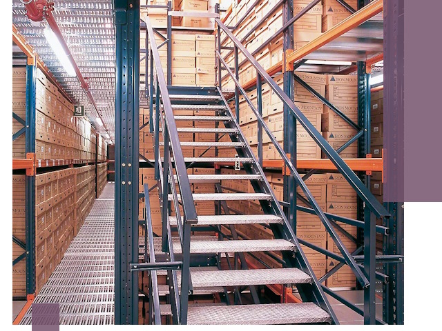 Лестницы складские прочные и безопасные под ключ в Белогорске