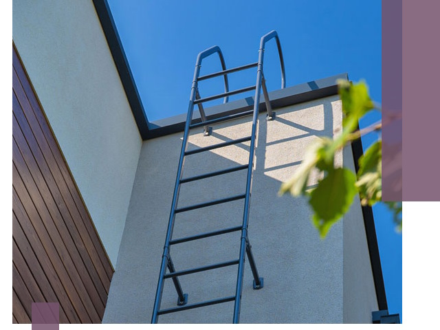 Лестницы на крышу в Белогорске — изготовление, монтаж, демонтаж