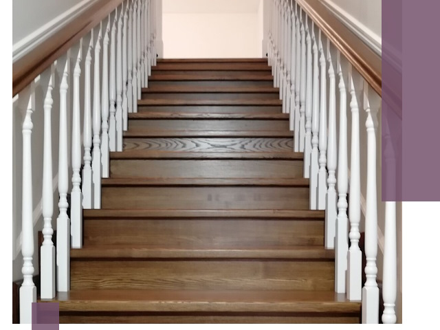 Лестницы из ясеня на заказ в Белогорске — изготовление и монтаж