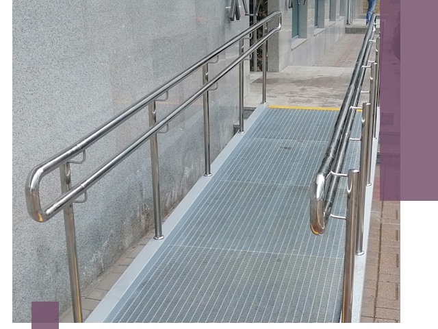 Пандусы для инвалидов в Белогорске — изготовление и монтаж