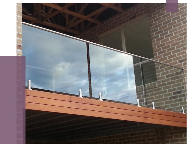 Стеклянные парапеты на крыше и террасе в Белогорске от 11477 руб. | ПРОЛЁТ-Бгк