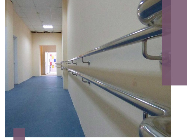 Поручни для инвалидов в Белогорске: изготовление и монтаж