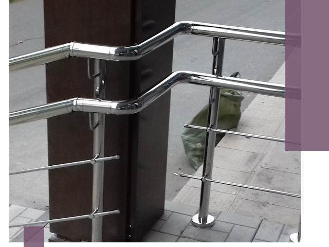 Монтаж поручней из нержавеющей стали в Белогорске качественно и быстро